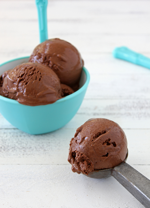 Cómo hacer helado de chocolate en casa